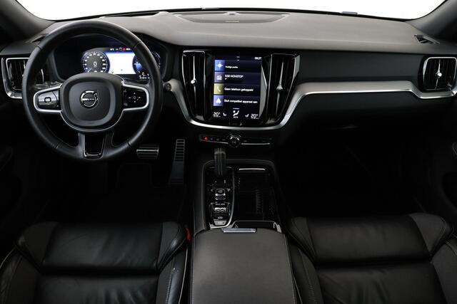 Volvo V60 T8 RECHARGE AWD R-DESIGN -PANO.DAK|HARMAN/KARDON|360°CAM|HEAD UP DISP.|STANDKACHEL|PRIVACY.GLAS