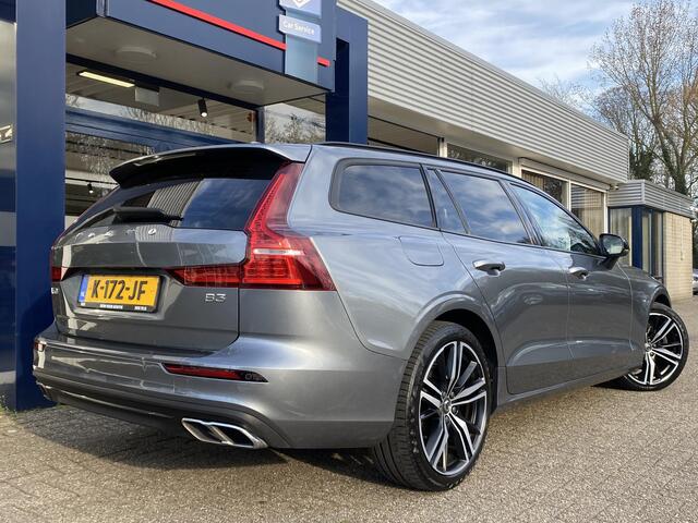 Volvo V60 2.0 B3 Momentum Advantage / Automaat / NL-Auto / Vol-Leder / Adaptieve Cruise-Control / Stoel-/Stuurverwarming / Climate-Control / Standkachel / Keyless / LED / Apple-Carplay & Android-Auto / DAB Radio-Bluetooth / Navi / PDC V+A met Camera / 19'' LMV / EN