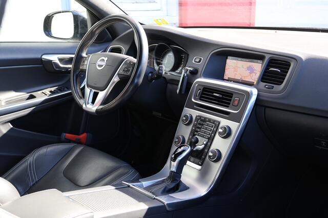 Volvo V60 2.0 D4 Automaat Summum