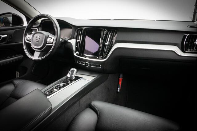 Volvo V60 2.0 B3 Inscription Leer/ Stoel-stuurverwarming/ Camera/ Carplay/ Navigatie/ Blis/ Adapt. cruise