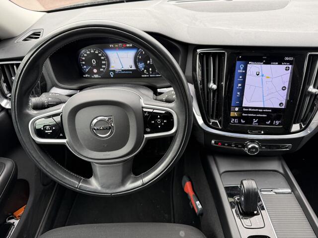 Volvo V60 2.0 B3 Mild Hybrid Aut., Camera | Climate pack | 18inch