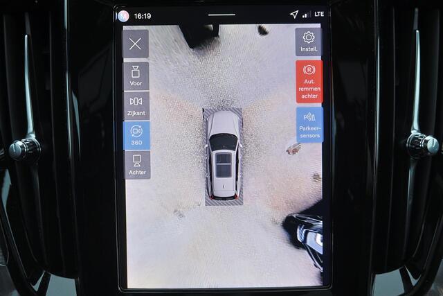 Volvo V60 T8 AWD Plus Dark - HEICO Performance Edition - Panoramisch schuif-/kanteldak - Head-up Display - Intellisafe Assist/Surround - 360 graden camera - Verwarmbare voorstoelen - Verwambare achterbank - Verwarmbaar stuurwiel - Heico Bodykit incl. sportuitlaatsy