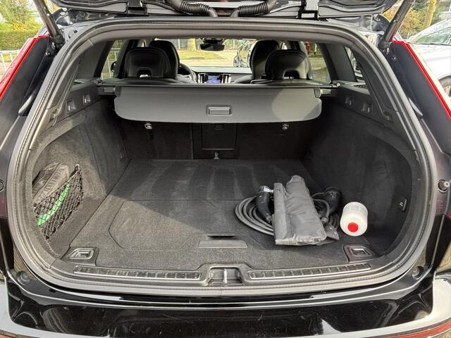 Volvo V60 T6 Recharge AWD Long Range Plus Dark Pano 360 Keyless Pilot Assist