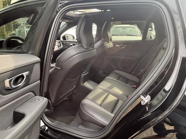 Volvo V60 T6 Recharge AWD Long Range Plus Dark Pano 360 Keyless Pilot Assist