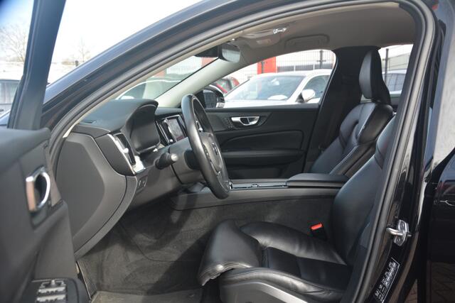 Volvo V60 2.0 T5 Inscription | Navigatie | Pilot assist | Camera | Harman-Kardon | Lane keeping | BLIS | NL auto!! |