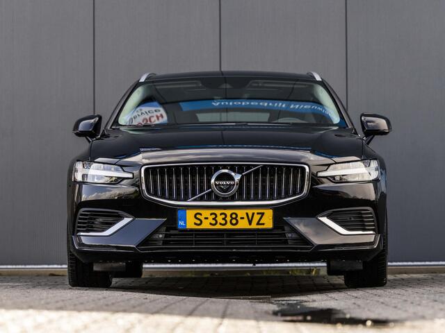 Volvo V60 2.0 T6 Recharge AWD R-Design pano head-up leder.