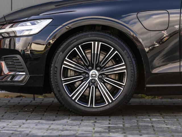 Volvo V60 2.0 T6 Recharge AWD R-Design pano head-up leder.