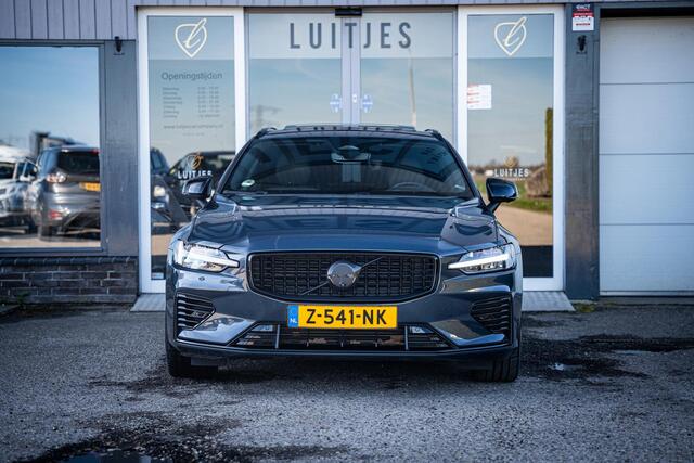Volvo V60 2.0 T6 350pk Plug-in hybrid AWD Plus Dark|Pano|H&K|Elek-trekhaak|360°|NL-auto|Dealer-onderhouden