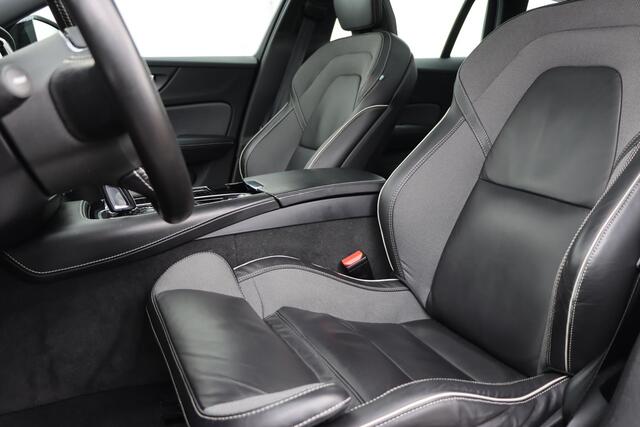 Volvo V60 2.0 T6 Recharge AWD R-Design