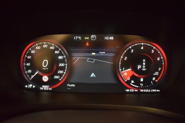 Volvo V60 2.0 B3 163pk AUT8 R-Design Sunroof/ Adapt. Cruise/