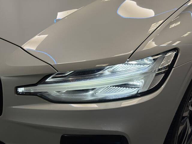 Volvo V60 2.0 T5 R-Design Cruise/Climate ! 2e Paasdag geopend van 12.00 tot 17:00u !