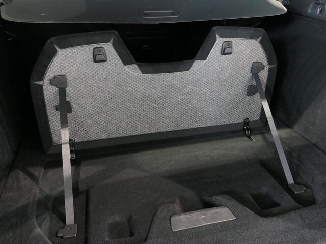 Volvo V60 2.0 B4 Core - VOL LEDER - Elektrisch uitklapbare trekhaak - Stoelverwarming - Camera