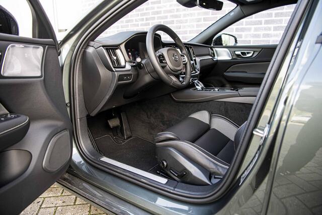 Volvo V60 2.0 T6 Plug-in hybrid AWD Ultra Dark | Panoramadak | Head Up Display | Donker Glas | Sportstoelen | Power Seats | Harman Kardon |