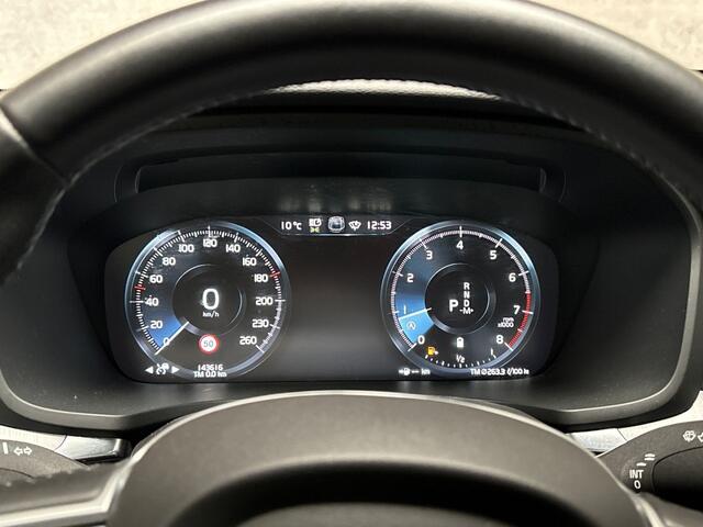 Volvo V60 2.0 B3 Inscription Automaat (APPLE CARPLAY, GROOT NAVI, GETINT GLAS, SPORTSTOELEN, KEYLESS, LANE ASSIST, NIEUWE APK, NIEUWSTAAT)