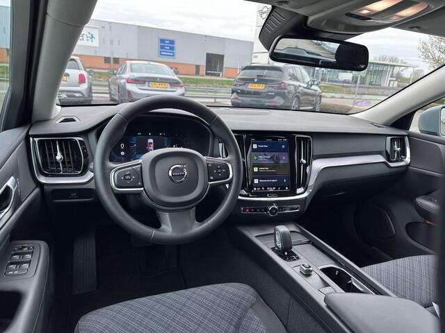 Volvo V60 2.0 B3 Essential Edition | Trekhaak | Climate Pack
