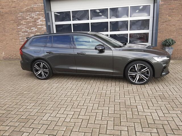 Volvo V60 2.0 T8 Twin Engine AWD R-Design Black Line!