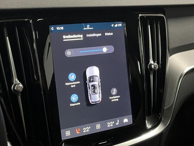 Volvo V60 2.0 T6 Plug-in hybrid AWD Plus Dark Longe Range | Adapt. cruise | Open dak | Stuur-/stoelverwarming | Memory | Harman/Kardon | Head-up