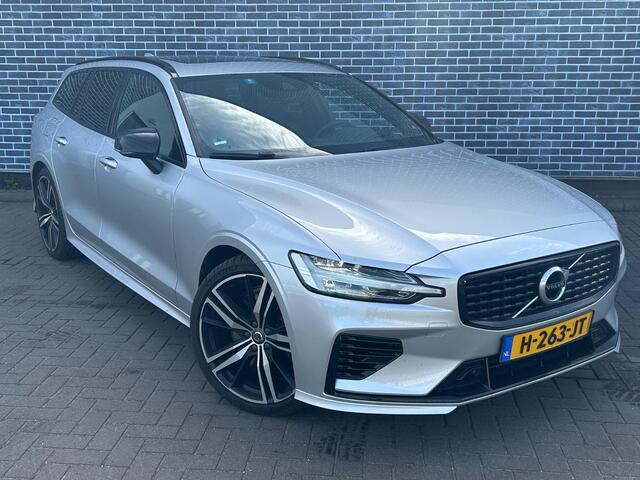 Volvo V60 2.0 T6 Twin Engine AWD R-Design | Plug-in Hybrid (PHEV) | Panoramadak | Head-Up Display | Harman Kardon Audio | Achteruitrijcamera | Stoelverwarming voor en achter | Navigatie | Keyless Entry | Lichtmetalen Velgen 19 inch