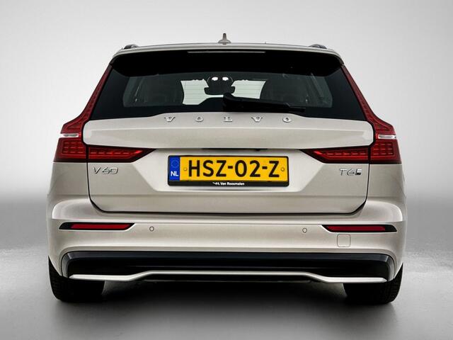 Volvo V60 Plus Dark Recharge Plug-In Hybrid AWD