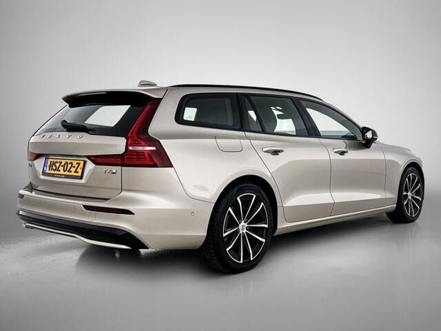 Volvo V60 Plus Dark Recharge Plug-In Hybrid AWD