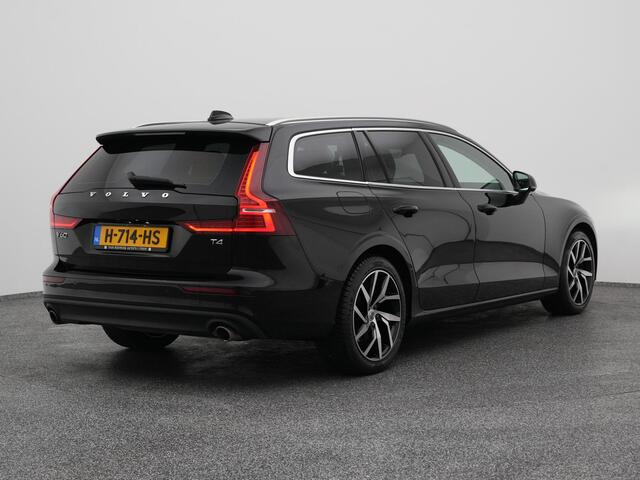 Volvo V60 2.0 T4 Momentum Pro | CAMERA | CRUISE