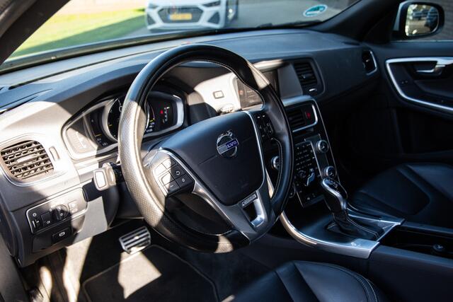 Volvo V60 2.0 D4 Business Sport , Panoramadak, Trekhaak,