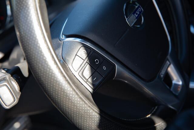 Volvo V60 2.0 D4 Business Sport , Panoramadak, Trekhaak,