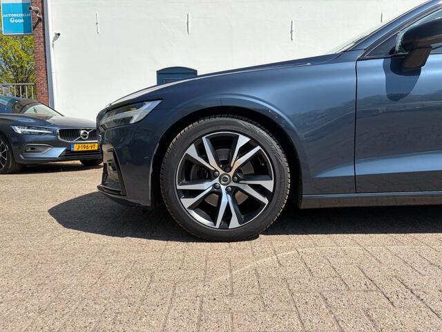 Volvo V60 B3 R-Design Schuifdak HenK Pilot Assist