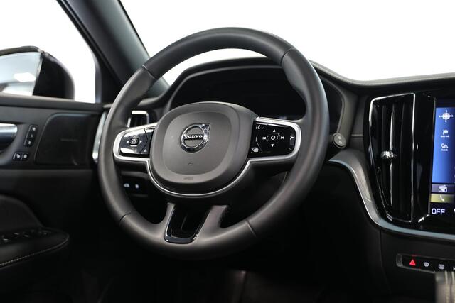 Volvo V60 2.0 T6 Recharge AWD R-Design | Schuif- kanteldak | Elektrische trekhaak | Harman/Kardon