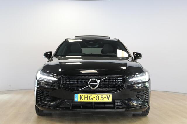 Volvo V60 2.0 T6 Recharge AWD R-Design | Schuif- kanteldak | Elektrische trekhaak | Harman/Kardon
