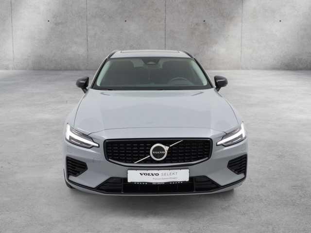 Volvo V60 2.0 T8 Plug-in hybrid AWD Ultra Dark ** FULL OPTIONS, PANO, ACC, MASSAGE, B&W ** 1e EIG - UNFALLFREI ** ** INFORMEER OOK NAAR ONZE AANTREKKELIJKE FINANCIAL-LEASE TARIEVEN **