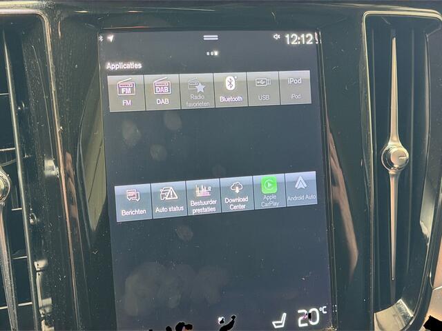 Volvo V60 2.0 B3 Momentum Aut- Leder Interieur, Elek Trekhaak, Stuur/Stoelverwarming, Camera Carplay
