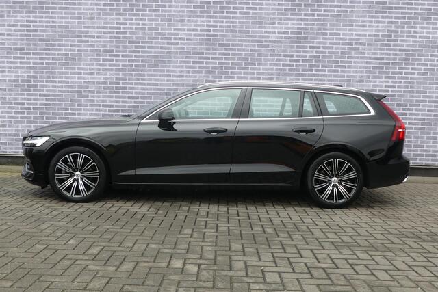 Volvo V60 2.0 B3 Inscription | Harman Kardon Audio | Schuif-/Kanteldak | Elektrisch Bedienbare Stoelen | Parkeersensoren Voor en Achter | Parkeercamera | Verwarmbare Stoelen Voor en Achter | Stuurverwarming |