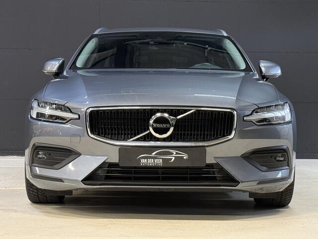 Volvo V60 2.0 B4 Inscription | Elektr. trekhaak | Camera | Stoel/stuurverwarming | Dealer onderhouden