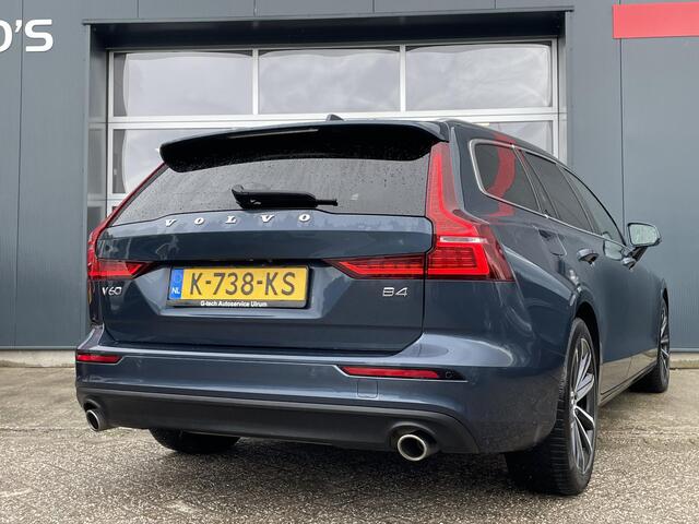 Volvo V60 2.0 B4 Inscription Automaat - Schuif/kantel dak - Achteruitrijcamera - Electrische Trekhaak