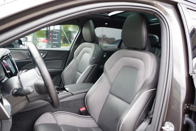 Volvo V60 2.0 T8 Plug-in Hybrid 456 PK AWD Ultimate Dark, Panoramadak, H/K Sound, 360 Camera