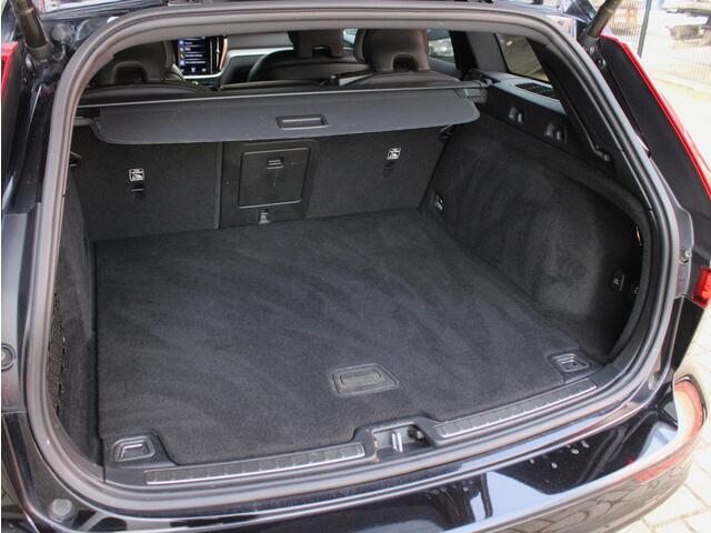 Volvo V60 2.0 B3 R-Design Automaat Origineel Nederlands, Elektrisch Verstelbare Stoelen, Lederen Bekleding, Elektrische Achterklep, Cruise & Climate Control