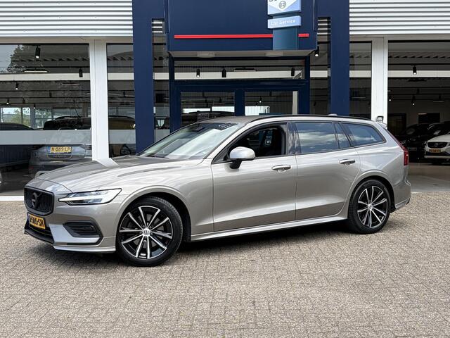 Volvo V60 2.0 B3 Momentum Advantage / Automaat / NL-Auto / Dealer-Onderhouden / Pilot-Assist / Adaptieve Cruise-Control / Stoel-/Stuurverwarming / Elektr.-Wegklapbare Trekhaak / Draadloze-Telefoonlader / Climate-Control / Standkachel / Keyless / LED / Apple-Carplay