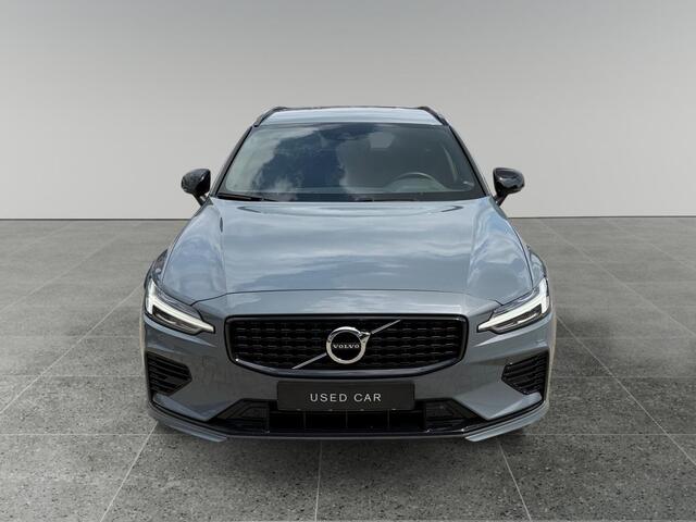 Volvo V60 T8 Recharge AWD R-Design l Long Range l Trekhaak