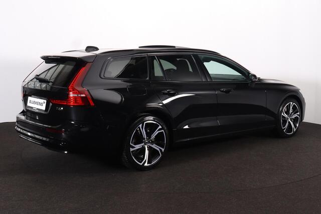 Volvo V60 T6 Recharge AWD Plus Dark - Panorama/schuifdak - IntelliSafe Assist & Surround - 360º Camera - Harman/Kardon audio - Verwarmde voorstoelen, stuur & achterbank - Parkeersensoren voor & achter - Elektr. bedienb. voorstoelen met geheugen - Head up display - 