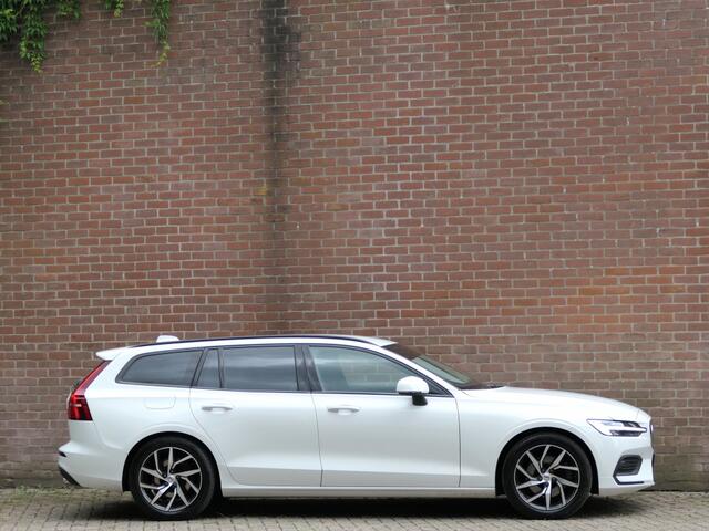 Volvo V60 2.0 T4 AUT Polester / DAB+ / Apple Carplay / Trekhaak