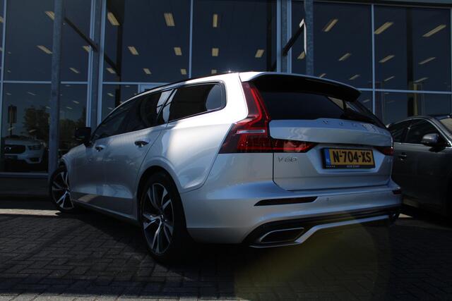 Volvo V60 B4 197 PK Automaat R-Design | Schuif/Kantel Dak | Leder Sportstoelen | H & K | Trekhaak | Stoel/stuur verw. | BLIS |