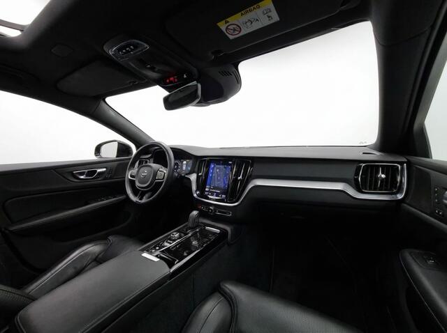 Volvo V60 T6 R-Design PHEV AWD 340PK | Pano | Harman Kardon | HUD | 360° |