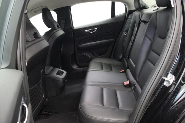 Volvo V60 2.0 B3 Inscription Automaat - Carplay, Camera, Leer, Memory, Stoelverw. Afn. Trekhaak