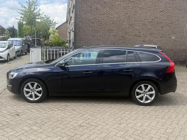 Volvo V60 2.0 T4 190 pk Momentum