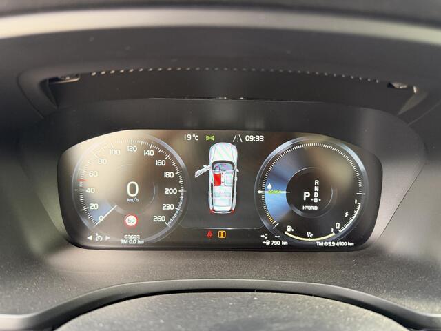 Volvo V60 2.0 T6 Plug-in hybrid AWD Core Bright | 98,0% SOH | 360° camera | Lederen bekleding | Apple Carplay/Android Auto