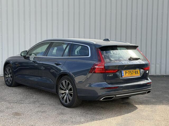 Volvo V60 2.0 T6 Plug-in hybrid AWD Core Bright | 98,0% SOH | 360° camera | Lederen bekleding | Apple Carplay/Android Auto