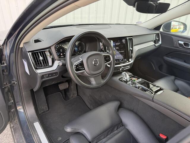 Volvo V60 2.0 T6 Plug-in hybrid AWD Core Bright | 98,0% SOH | 360° camera | Lederen bekleding | Apple Carplay/Android Auto