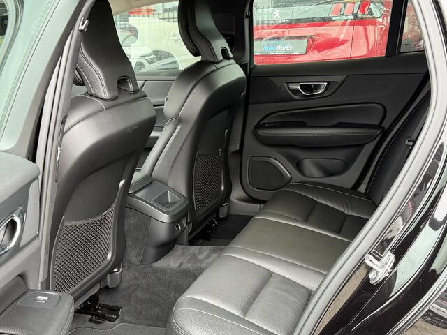 Volvo V60 2.0 T5 Inscription | 1. Eigenaar | Leer | Carplay | Nieuwstaat | Interesse in een bezichtiging of proefrit, bel of app met 06-24282842 / 06-42130156