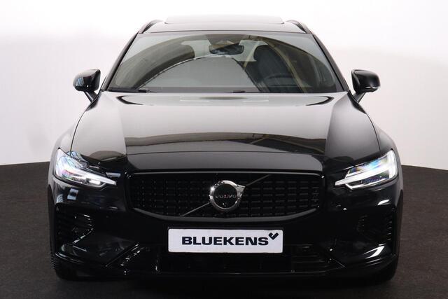 Volvo V60 T6 Recharge AWD Plus Dark - Panorama/schuifdak - IntelliSafe Assist & Surround - 360º Camera - Harman/Kardon audio - Verwarmde voorstoelen, stuur & achterbank - Parkeersensoren voor & achter - Elektr. bedienb. voorstoelen met geheugen - Head up display - 